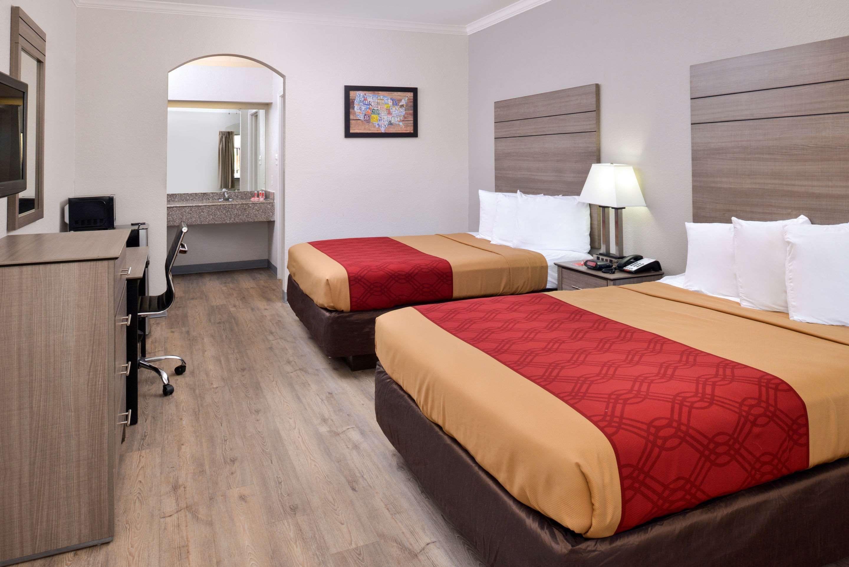 Econo Lodge Inn & Suites Port Arthur Near Sabine Pass Extérieur photo